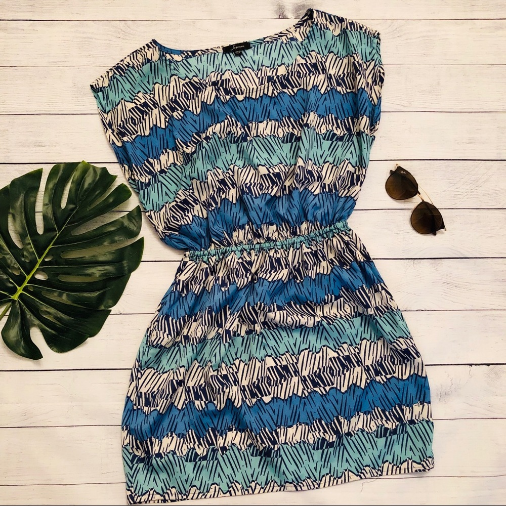 🌿 3 for $20 Blue abstract dress cinched waist - Picture 6 of 8